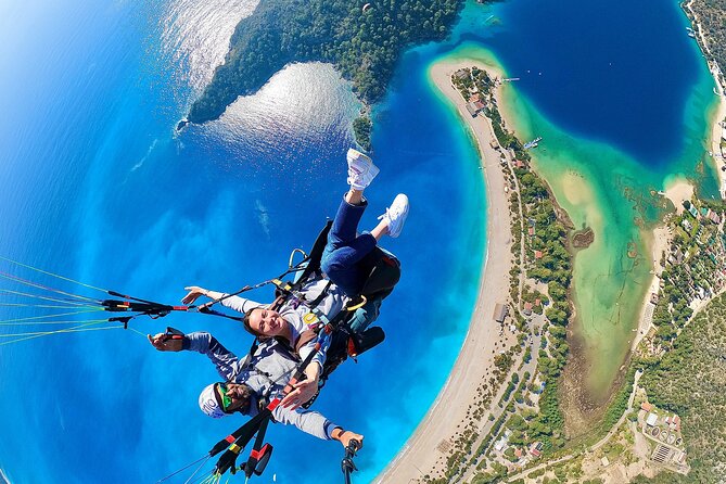 Paragliding Oludeniz - Fethiye - Babadag Mountain / TURKEY - Preparing for a Tandem Takeoff