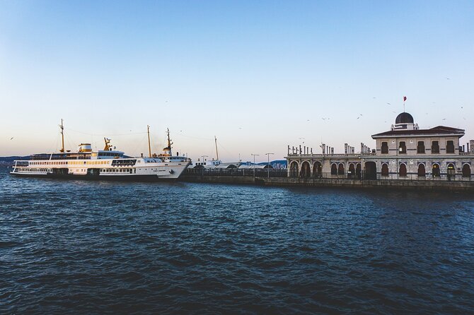 Princes' Islands Cruise with Lunch and Transfer Full-Day Tour - Key points to know before booking