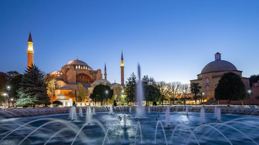 Private 7-Hour Istanbul Tour with Red Carpet Treatment - Lunch in Sultanahmet, with the bill left to you