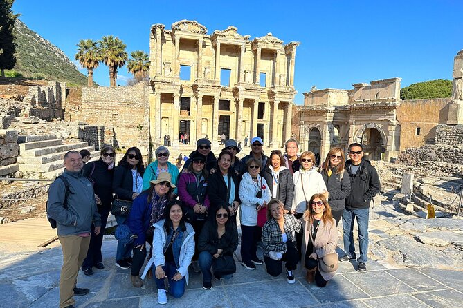 Private Biblical Ephesus Tour from Kusadasi Port with Lunch - Meeting your guide at Kusadasi Port