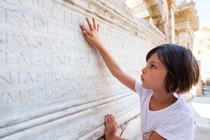 Private Ephesus and Sirince Village Tour from Kusadasi Port/Lunch - Meeting your guide at Kusadasi Port
