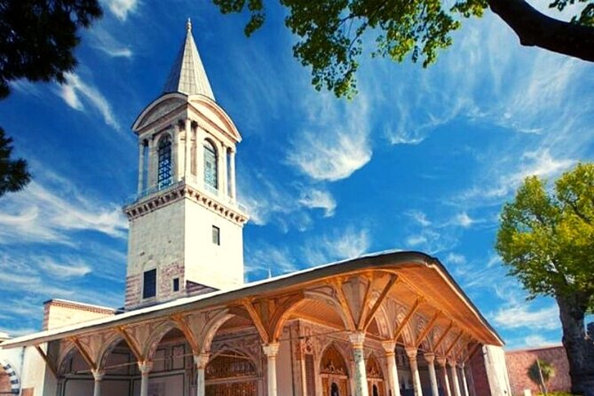 Private Guided Basilica Cistern and Topkapi Palace with Skip Line - Timing, pace, and what to wear