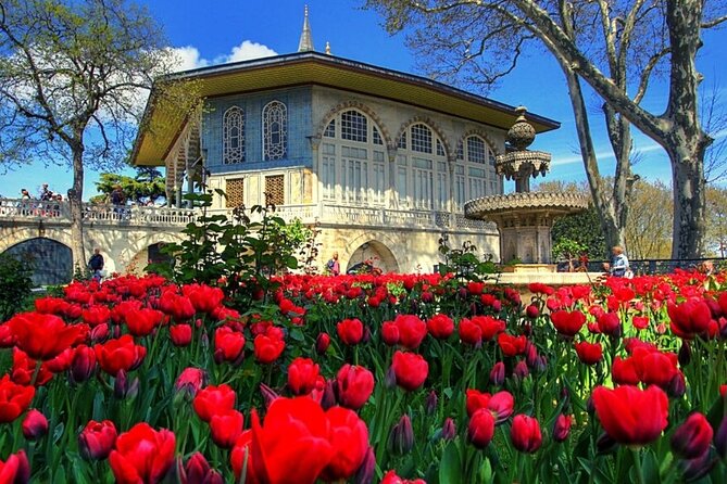 Private Guided Basilica Cistern and Topkapi Palace with Skip Line - Booking details and cancellation