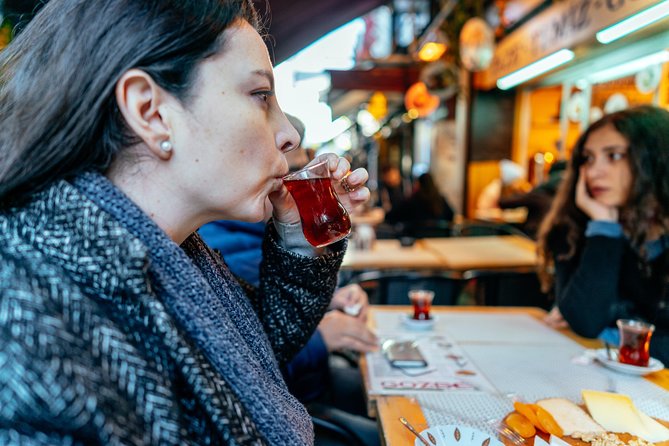 PRIVATE Istanbul Food Tour - 10 Tastings including Raki & Padi - The private guide can make or break the afternoon