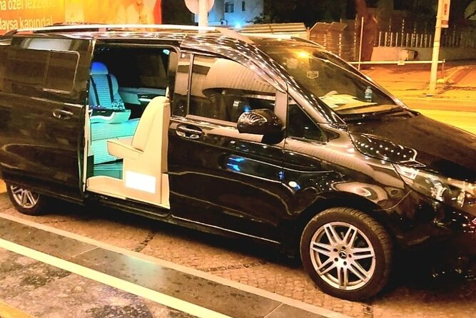 Private VIP Minivan Luxury & Family Friendly Meet Transfer - The ride into central Istanbul