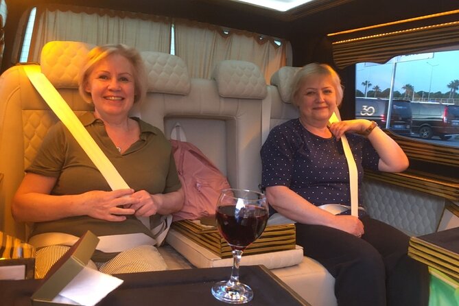Private VIP Minivan Luxury & Family Friendly Meet Transfer - Who will benefit most from this service