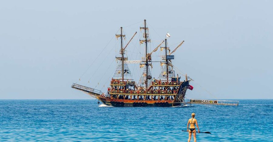 Red Dragon Pirate Boat Trip & Lunch - Hotel pickup from Antalya, Belek, or Kemer