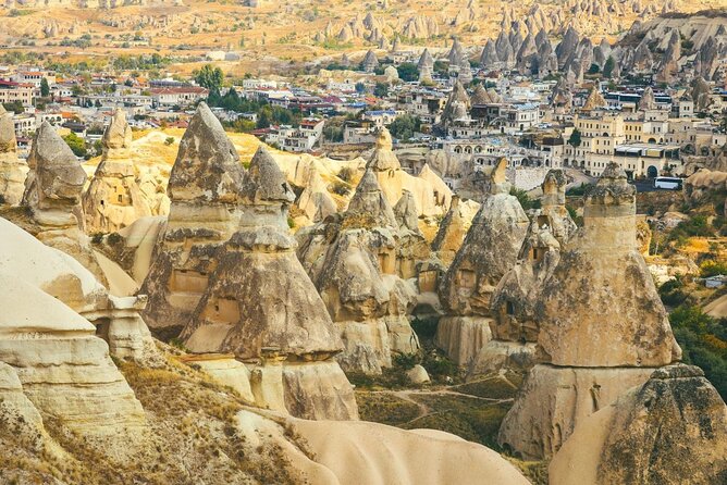 Red (North) Tour Cappadocia (small group) with lunch and ticket - Zelve Open Air Museum and cave homes