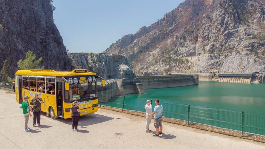 Side: Cabrio Bus and Boat Day Trip at the Green Lake - What to bring for a more comfortable ride