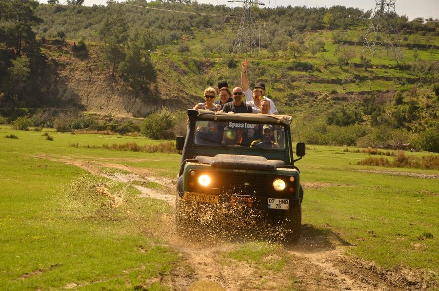 Side: Green Canyon and Waterfall Jeep Safari with Lunch - Green Canyon and the Oymapinar Dam viewpoint