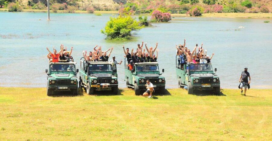 Side: Green Canyon and Waterfall Jeep Safari with Lunch - Taurus Mountain tracks and the first off-road run