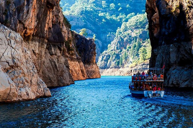 Side Green Canyon Boat Trip With Unlimited Drinks And Lunch - Key things to know before you book