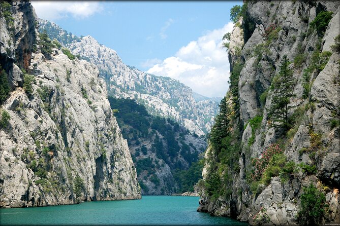 Side Green Canyon Boat Trip With Unlimited Drinks And Lunch - How the $36 price holds up
