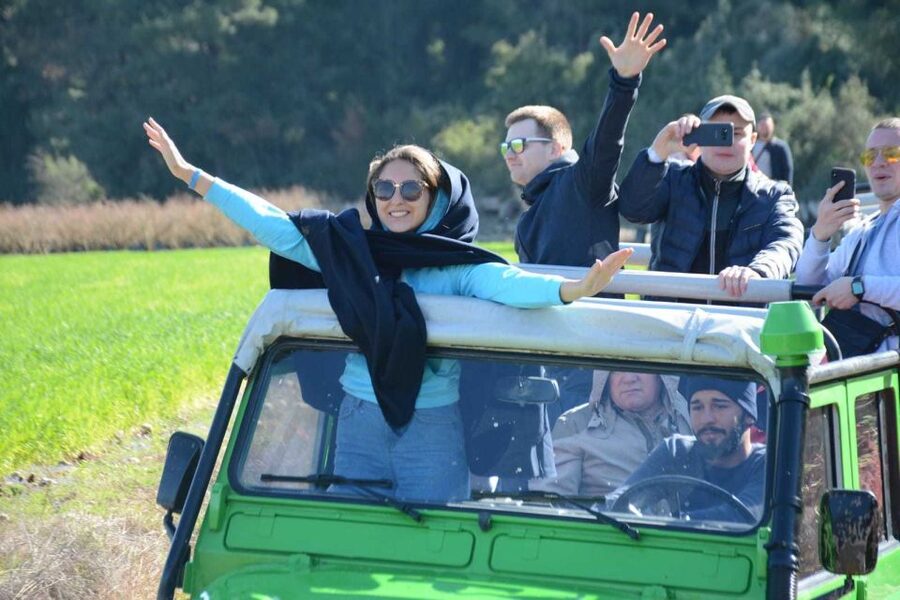 Side: Green Canyon Jeep and Boat Tour with Lunch - Village roads and local life near Sartlar and Işıklar