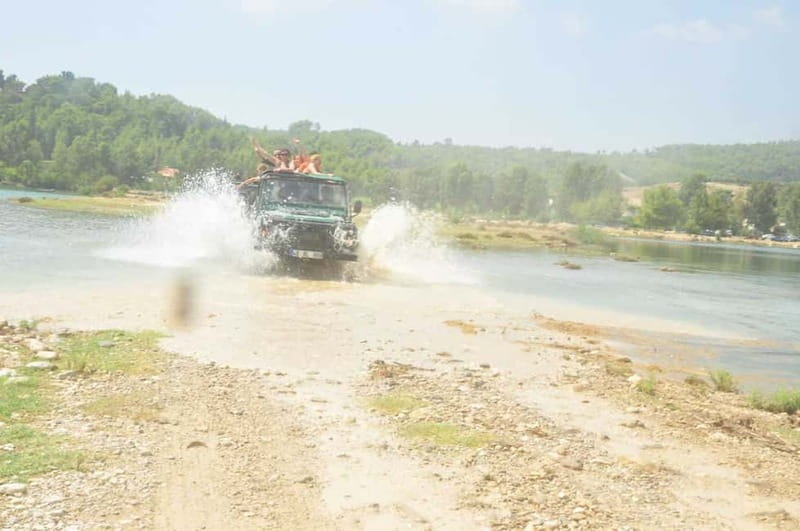 Side: Jeep Safari Adventure with Lunch at Green Lake - What this $20 tour is really offering