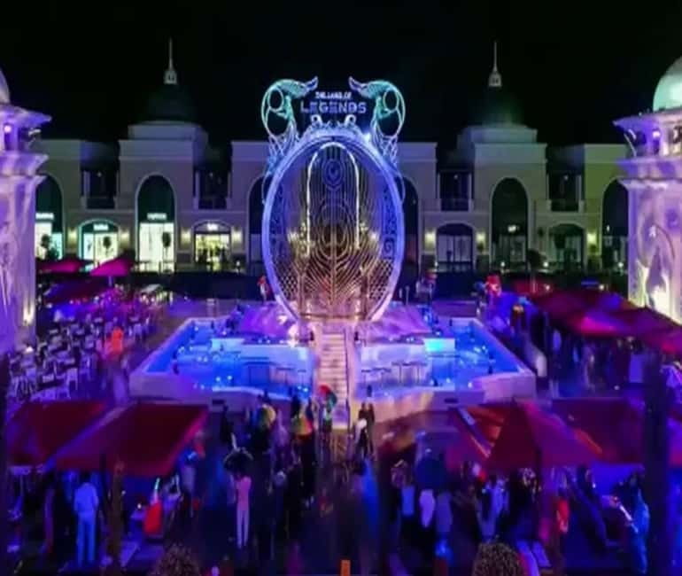 Side: Night Shows at The Land Of Legends with Transfer - Key points to know before booking