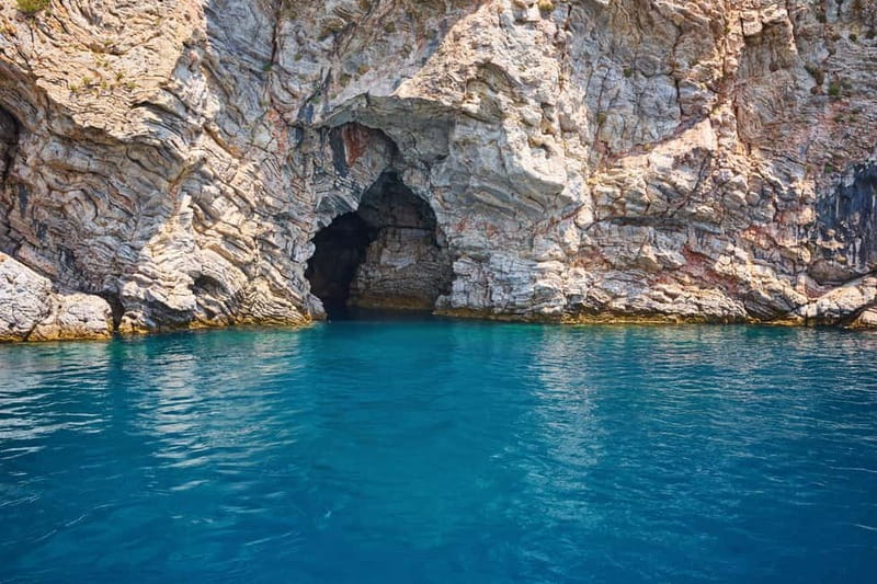 Side: Pirate Boat Trip with Lunch & Swimming Stops - Choosing the route toward Side or Alanya