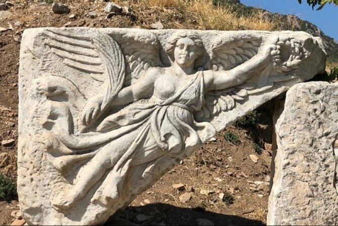 SKIP THE LINE / Highlights of Ephesus Private Tour / FOR CRUISE GUESTS ONLY - Inside the Terrace Houses for 30 minutes
