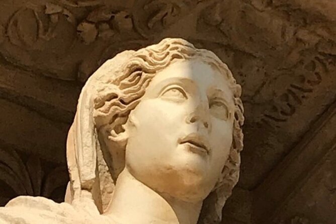 SKIP THE LINE / Highlights of Ephesus Private Tour / FOR CRUISE GUESTS ONLY - Lunch, coffee, and the rug-school question