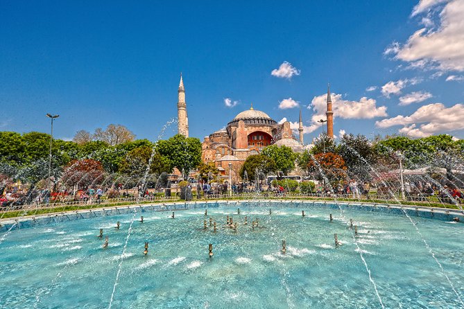 Small Group: Best of Istanbul Tour with Hagia Sophia Tickets - A long stop at the Grand Bazaar