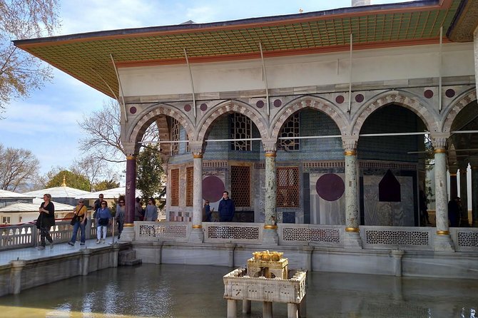 Small-Group Topkapi Palace and Harem Tour with Tickets - The Harem, where private power operated