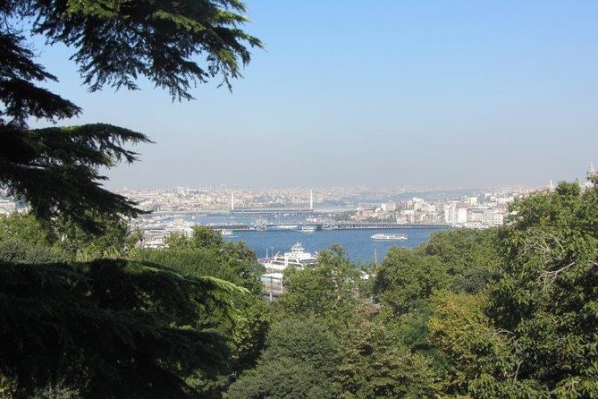 Small-Group Topkapi Palace and Harem Tour with Tickets - Timing, group size, and practical planning