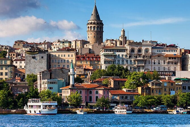 Sunset Cruise with Stop along Asia: Discover Istanbul's Bosphorus - The One-Hour Stop in Beylerbeyi