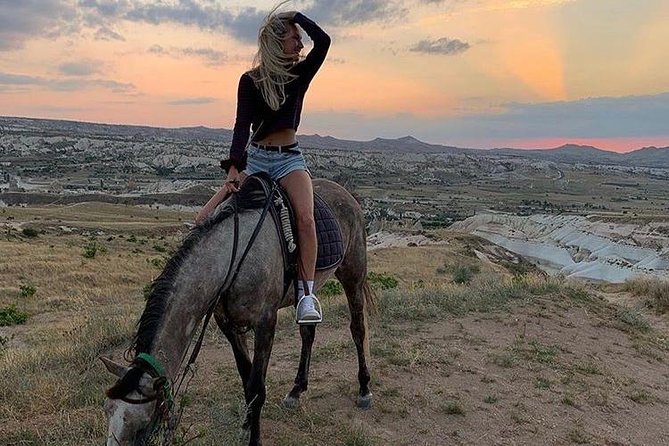 Sunset Horsebackriding-Tour through the Valleys of Cappadocia - The Return Through Red and Rose Valleys