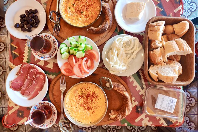 Taste of Turkey on Two Continents: From European Istanbul to Asian Kadikoy - Five things to know before you book