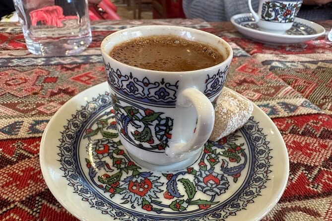 Taste of Turkey on Two Continents: From European Istanbul to Asian Kadikoy - What the guides add to the meal
