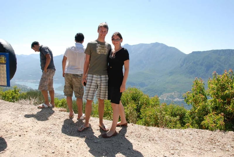 Taurus Mountains Jeep Safari with Lunch at Dimcay River - Practical packing advice for a wet mountain day