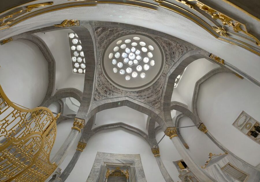 Topkapi Palace&Harem-Guided Tour-Skip lines- All tickets inc - The Second Courtyard and the Ottoman Harem