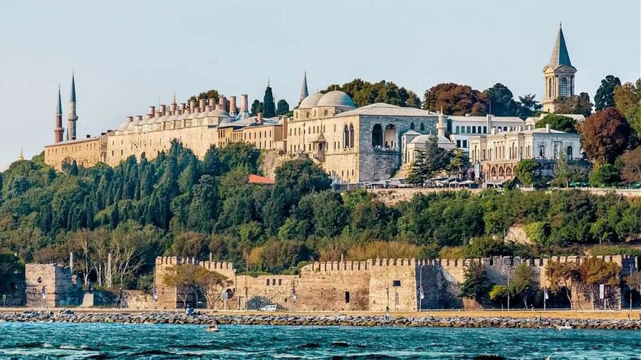 Topkapi Palace & Harem, Skip-the-Line Entry with SMALL GROUP - What the skip-the-line benefit is really worth