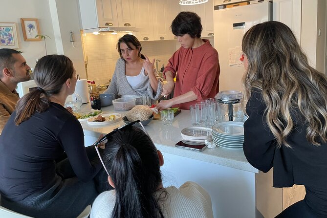 Traditional Home Cooking with a Local in İstanbul City Center - Why this Istanbul cooking class feels different