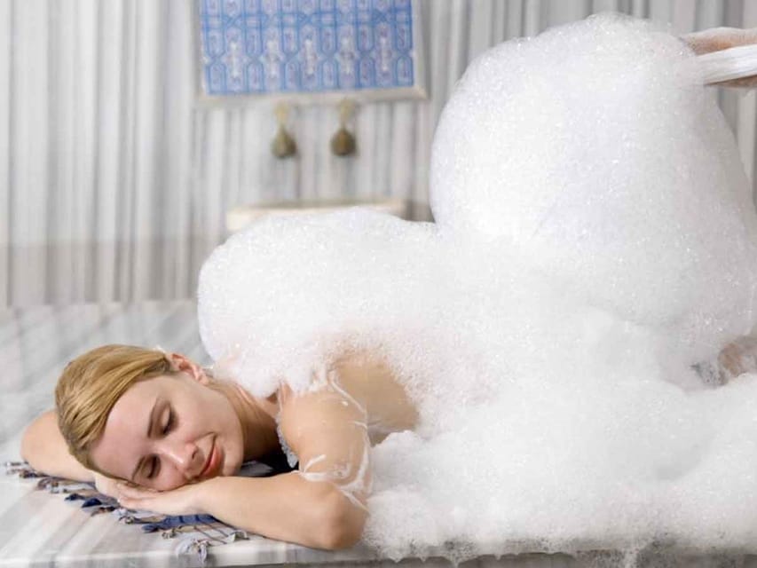 Turkish Bath and Aloevera Massage Dr. Fish with Transfers. - Sauna, salt room, and steam room: the opening circuit
